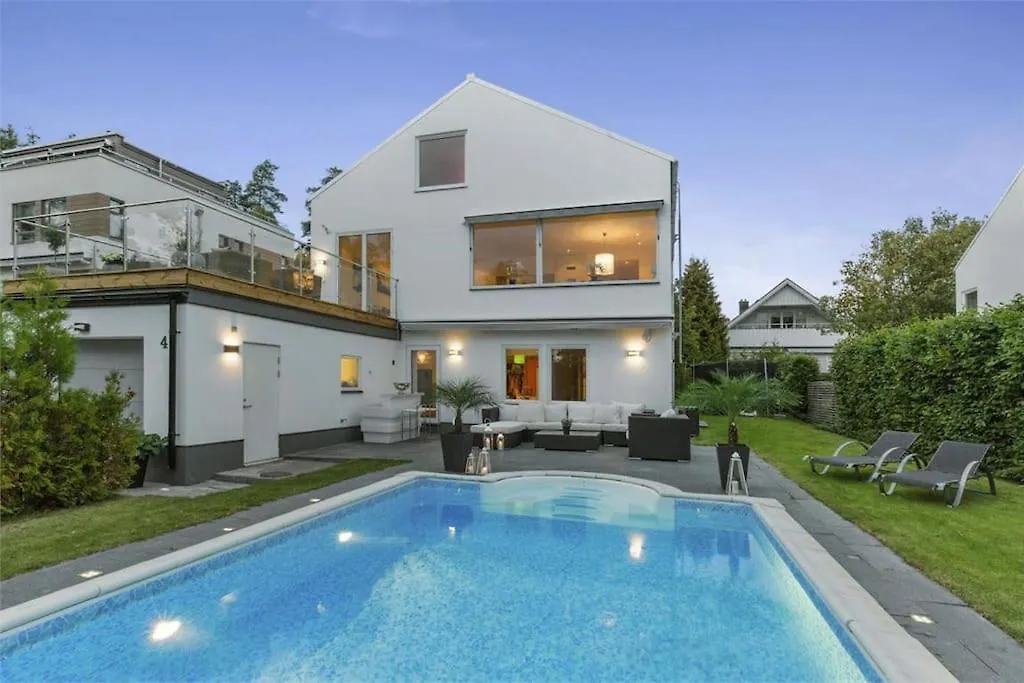 Stockholm - Villa With Pool & Sauna location
