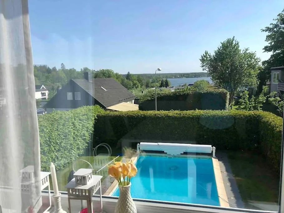 Stockholm - Villa With Pool & Sauna
